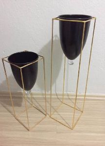 Gold black flower vase with iron stand
