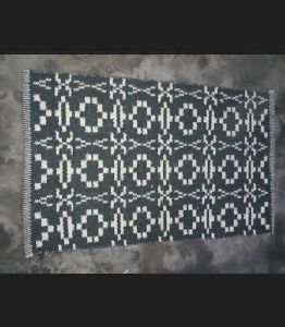 VER-028 Woven Rug