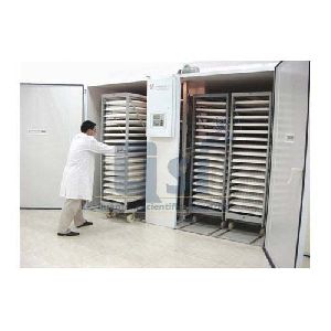 POULTRY INCUBATOR