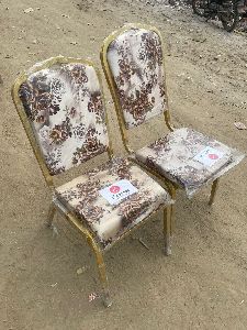 gold fancy chair
