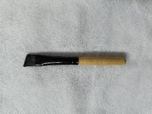 COSMETIC BRUSH - ANGULAR  MINI SIZED