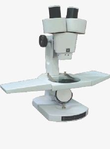1002-0136 Straight Binocular Stereo Microscope