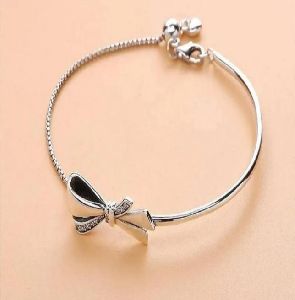 925 Sterling Silver Infinity Loop Bracelet