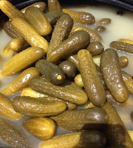 9-12cm pickled gherkins (brine)