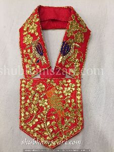 Red Handcrafted Thread Work Pocket and Collar Set
