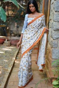 Muslin Cotton Saree With Crochet Border