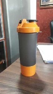 Round Plastic Shaker Bottle