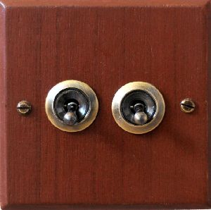 Wooden Plate Flush Switch