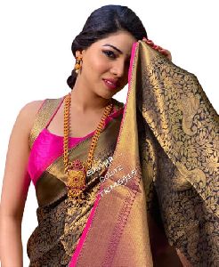 1090 Jacquard Silk Saree