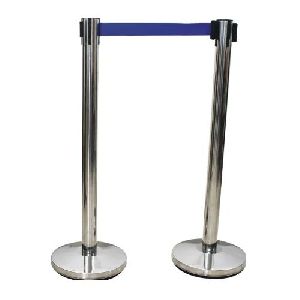 63mm Stainless Steel Queue Manager