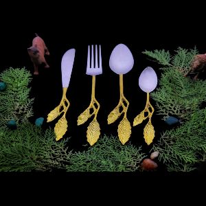 Golden Leaves Cutlery Set