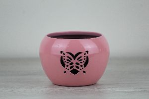 PLANTER  WITH BUTTERFLY