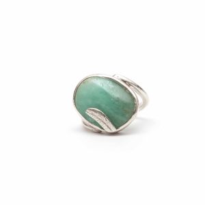 emerald ring Cabochon