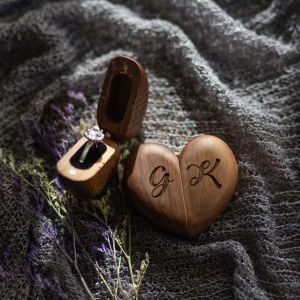 ring gift heart wooden box