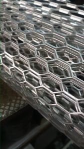 Diamond Shape Expanded Metal Mesh, For Industrial, Packaging Type: Roll at  Rs 30/square feet in Bengaluru