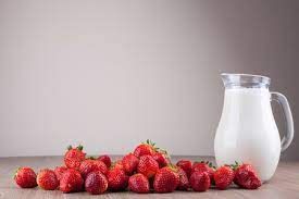 Liquid Milky Strawberry Kora Flavour