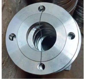 Duplex Stainless Steel Flanges, Connection : Screws