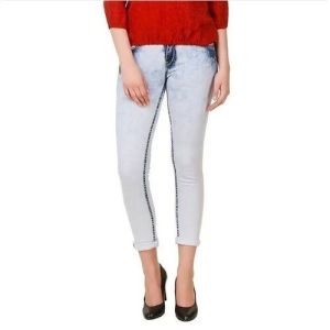 Ladies Slim Fit Light Blue Denim Jeans, Size: 28-32 at Rs 450/piece in Delhi