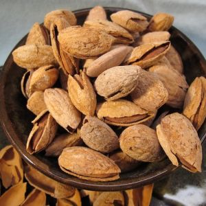 Shelled Almond Nuts