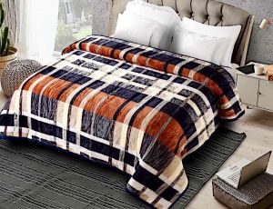 Dove Woolen Double Bed Sheet