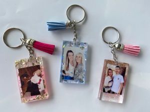 resin art keychain