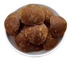 Cubes Natural Organic Jaggery, Shape: Cube at Rs 450/kg in Lucknow