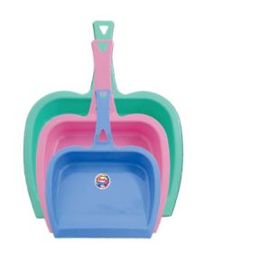 Macho Plastic Dustpan