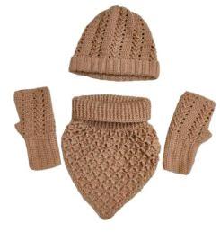 Crochet Muffler With Gloves & Cap, Size : Large, Medium