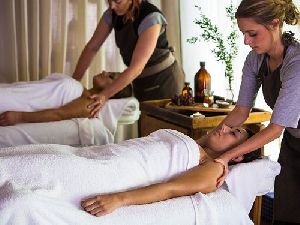 happy ending full body massage spa