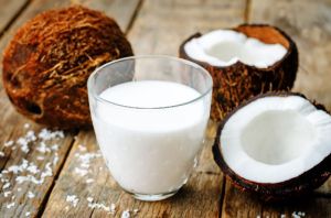 Fresh Coconut Milk Juice