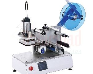 Semi-Automatic Table Top Sticker Labeling Machine for Flat and Square Bottle