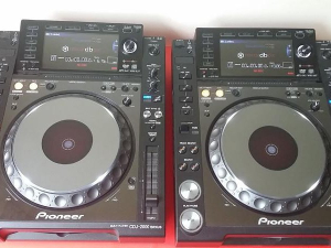 pioneer dj mixer