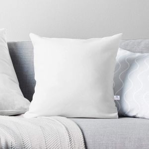 Cushion/ Pillow