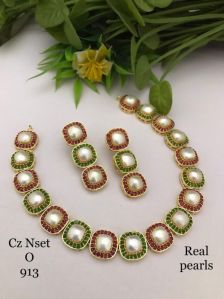 Cubic Zirconia Pearl Necklace Set