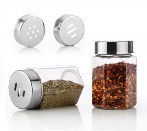 Transparent Spice Sprinkler