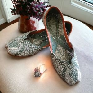 LIDAS Embroidery Leather Jutti For Women