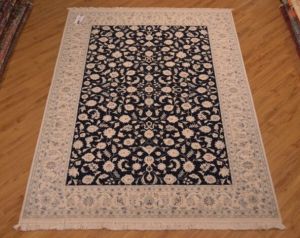 2 m Nain Carpet
