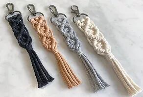 macrame keychain