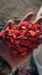 HDPE RED CARATE REGRIND