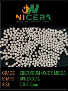 2.8-3.2mm Ceria Stabilized Zirconium Oxide Beads