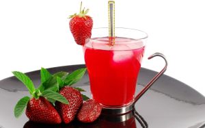 Strawberry Flavour Soft Drink