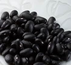 Long and Round Black Kidney Beans