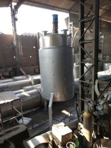 Distillation Vessel