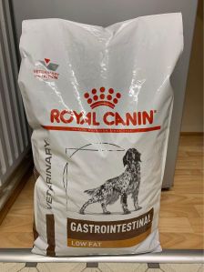 Royal Canin Breed Health Nutrition Poodle  Dry Dog Food, 2.5 lb