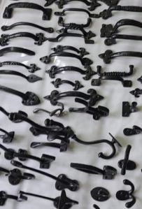 Cast iron handle and hooks