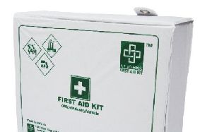 FIRST AID KIT ALL PURPOSE LARGE - VINYL BOX - 124 COMPONENTS - SJF V1