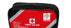FIRST AID TRAVEL KIT MEDIUM - NYLON POUCH -63 COMPONENTS - SJF T3