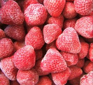 Frozen Strawberries For Used In Smoothies, Desserts, Salads, Sauces