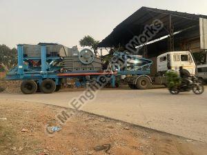 Hydraulic Powder Coated Mild Steel Mobile Crusher, Specialities : Long Life, High Performance