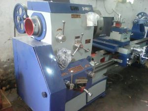 V- Belt Drive Lathe Machine